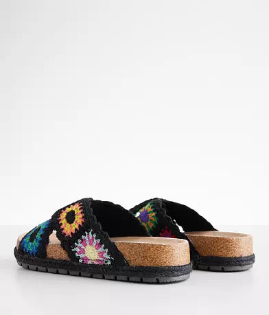 Dirty Laundry Crochet Sandal - Black