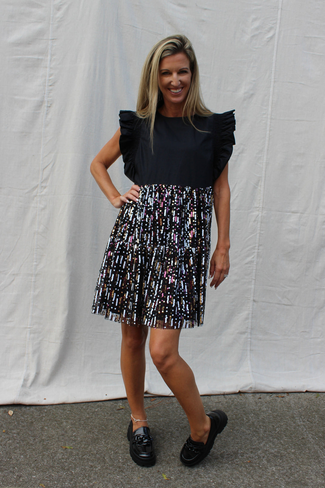 color block sequin dress Sexy Ombre Sequin Dress With Sleeveless Halter Neck, Polyester Fabric, Perfect For Banquet