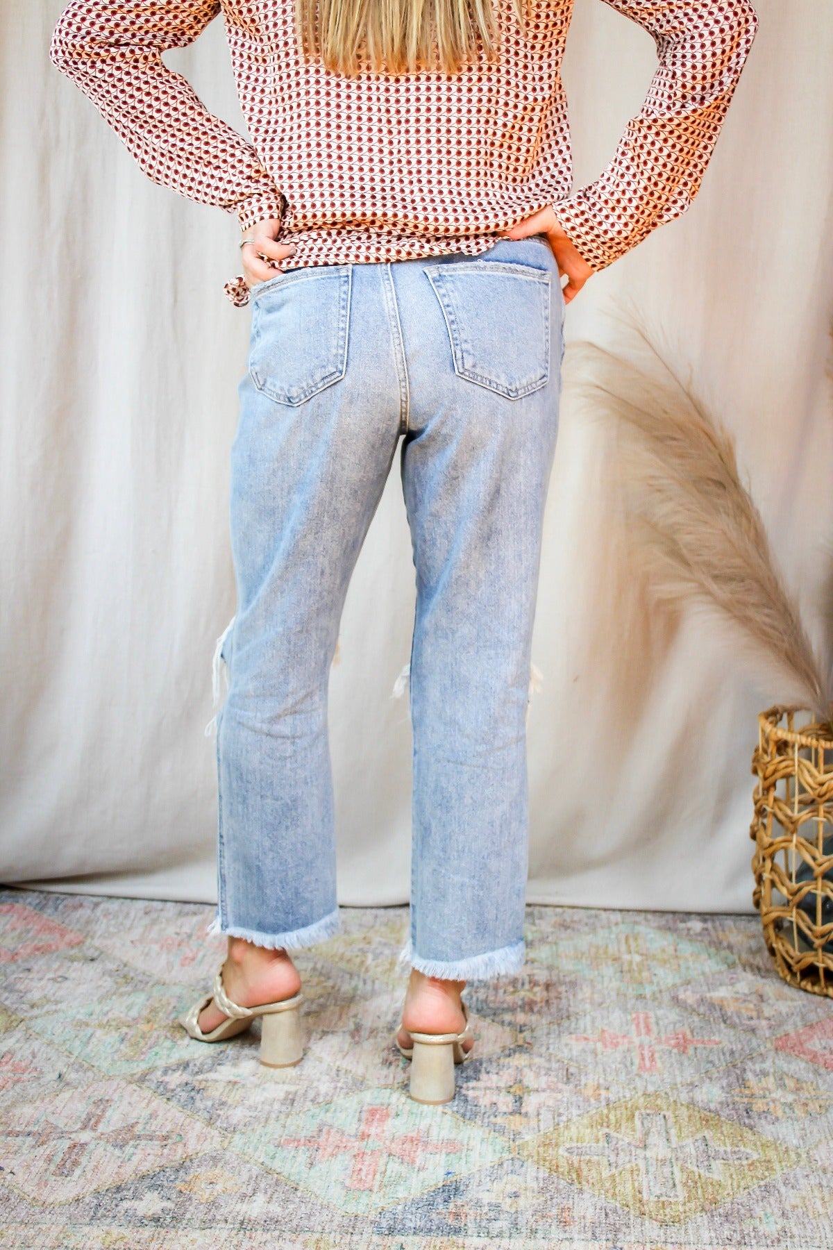 Super High Rise Distressed Vintage Fray Hem Relaxed Straight Jeans